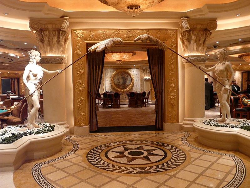 Caesar Palace P1020591.jpg